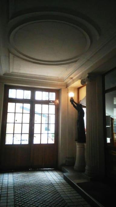 Apartment Studette Equipee Pour 1 Pers- 8 Eme Arr Paris